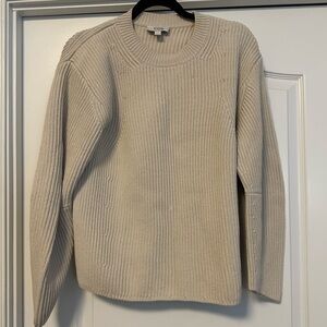 EUC COS Cableknit Sweater Size Small